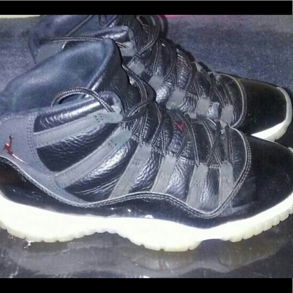 Jordan 11s 72-10
